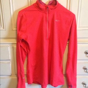 NIKE DRI FIT QUARTER ZIP SIZE S